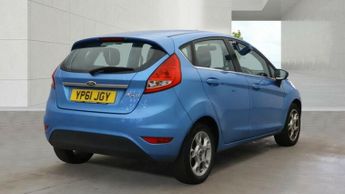 Ford Fiesta 1.4 Zetec Hatchback 5dr Petrol Automatic (154 g/km, 94 bhp)