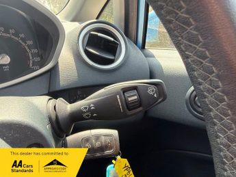 Ford Fiesta 1.4 Zetec Hatchback 5dr Petrol Automatic (154 g/km, 94 bhp)