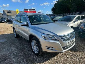 Volkswagen Tiguan 2.0 TDI Sport 4WD Euro 4 5dr