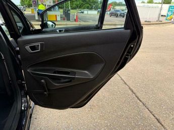 Ford Fiesta 1.6 Titanium Powershift Euro 6 5dr