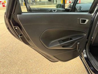 Ford Fiesta 1.6 Titanium Powershift Euro 6 5dr