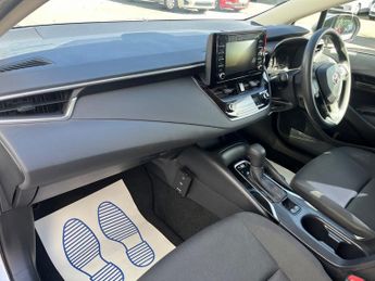 Toyota Corolla 1.8 VVT-h Excel Touring Sports CVT Euro 6 (s/s) 5dr
