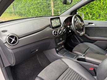 Mercedes B Class B 180 D AMG LINE