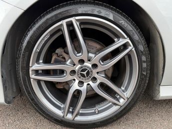 Mercedes B Class B 180 D AMG LINE
