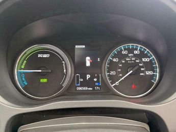 Mitsubishi Outlander 2.0h 12kWh 4h CVT 4WD Euro 6 (s/s) 5dr