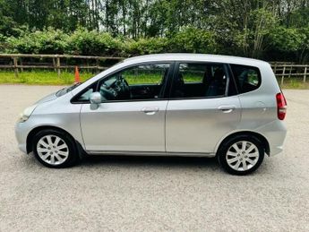 Honda Jazz 1.4 i-DSI SE CVT-7 5dr