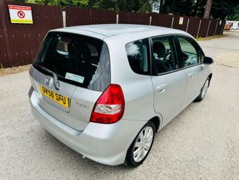 Honda Jazz 1.4 i-DSI SE CVT-7 5dr