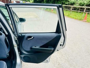 Honda Jazz 1.4 i-DSI SE CVT-7 5dr