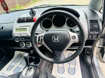 Honda Jazz 1.4 i-DSI SE CVT-7 5dr