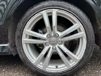 Audi A3 2.0 TDI S line S Tronic Auto 6Spd quattro Euro 6 (s/s) 4dr