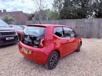 Volkswagen Up Move 1.0 SE 3dr {A/C} AUTOMATIC * ULEZ Compliant * Low Milage * 