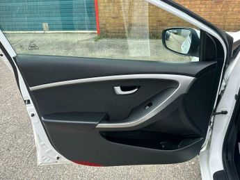 Hyundai I30 1.6 CRDi Blue Drive SE Tourer Euro 6 (s/s) 5dr