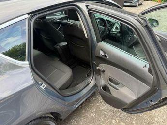 Vauxhall Astra 1.4 16v SRi Euro 5 5dr