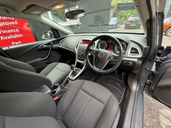 Vauxhall Astra 1.4 16v SRi Euro 5 5dr