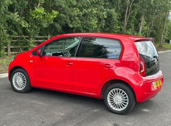 Volkswagen Up 