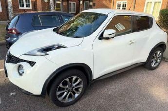 Nissan Juke 1.6 Tekna SUV 5dr Petrol XTRON Euro 6 (117 ps)