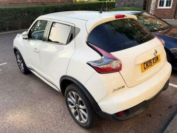 Nissan Juke 1.6 Tekna SUV 5dr Petrol XTRON Euro 6 (117 ps)