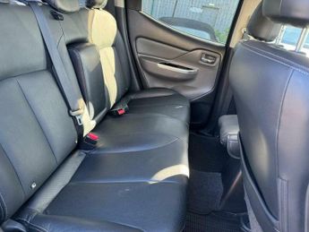Mitsubishi L200 2.4 DI-D DC Warrior Auto 4WD Euro 6 4dr