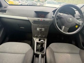 Vauxhall Astra 1.6i 16v Active 5dr