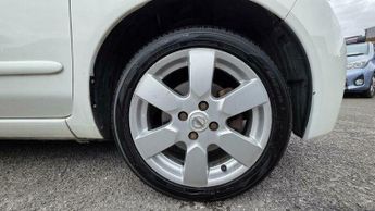 Nissan Micra 1.2 16v n-tec 5dr