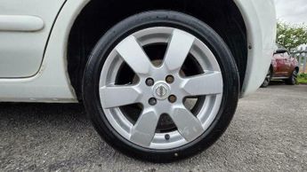 Nissan Micra 1.2 16v n-tec 5dr