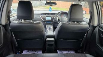 Toyota Auris 1.8 VVT-h Excel CVT Euro 5 (s/s) 5dr