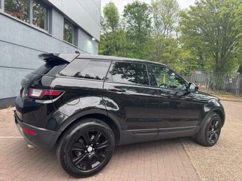Land Rover Range Rover Evoque 2.0 TD4 SE Tech SUV 5dr Diesel Auto 4WD Euro 6 (s/s) (180 ps)