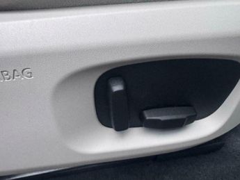 Land Rover Range Rover Evoque 2.0 TD4 SE Tech SUV 5dr Diesel Auto 4WD Euro 6 (s/s) (180 ps)