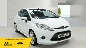 Ford Fiesta 1.6 Zetec S Hatchback 3dr Petrol Manual (132 g/km, 118 bhp)
