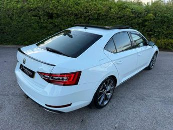 Skoda Superb 2.0 TSI SportLine DSG Euro 6 (s/s) 5dr