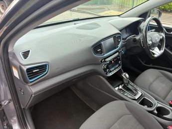 Hyundai Ioniq PREMIUM