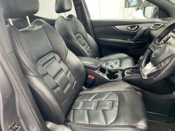 Toyota  1.3 DIG-T Tekna+ DCT Auto Euro 6 (s/s) 5dr