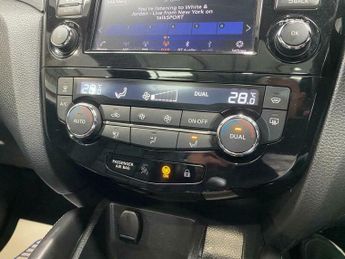 Toyota  1.3 DIG-T Tekna+ DCT Auto Euro 6 (s/s) 5dr