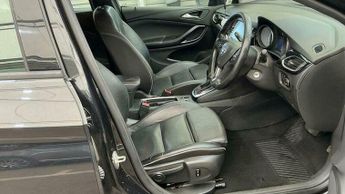 Vauxhall Astra 1.6 CDTi BlueInjection Elite Nav Auto Euro 6 5dr