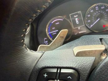 Lexus IS 2.5 300h Executive Edition E-CVT Euro 6 (s/s) 4dr