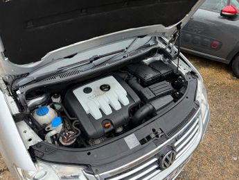Volkswagen Touran TDI Sport 7 Seater