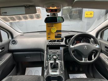 Peugeot 3008 BLUE HDI S/S ALLURE