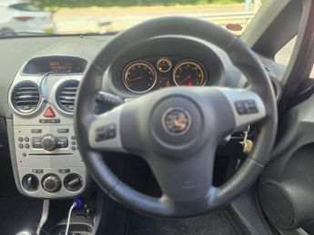 Vauxhall Corsa SXI AC