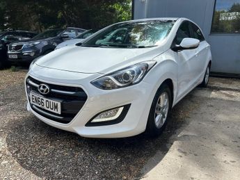 Hyundai I30 CRDI SE NAV BLUE DRIVE