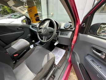 Suzuki Alto SZ