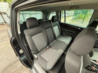 Vauxhall Zafira 1.7 CDTi ecoFLEX Design Euro 5 5dr (SNav)