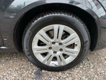 Vauxhall Zafira 1.7 CDTi ecoFLEX Design Euro 5 5dr (SNav)