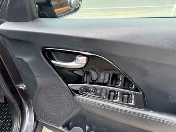 Kia Niro 1.6h GDi 2 DCT Euro 6 (s/s) 5dr