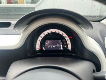 Renault Twingo 0.9 TCe Dynamique EDC Euro 6 5dr