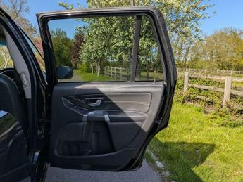 Volvo XC90 2.4 D5 Executive Geartronic AWD 5dr