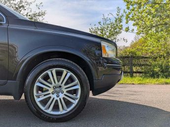 Volvo XC90 2.4 D5 Executive Geartronic AWD 5dr