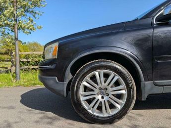 Volvo XC90 2.4 D5 Executive Geartronic AWD 5dr