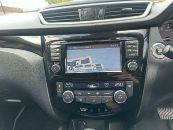 Nissan Qashqai 1.2 DIG-T n-tec XTRON 2WD Euro 6 (s/s) 5dr