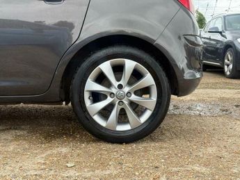 Vauxhall Corsa 1.4 16V Excite Euro 5 5dr (A/C)