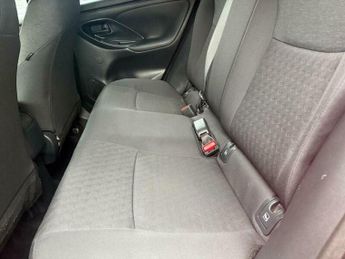 Toyota Yaris 1.5 VVT-h Design E-CVT Euro 6 (s/s) 5dr